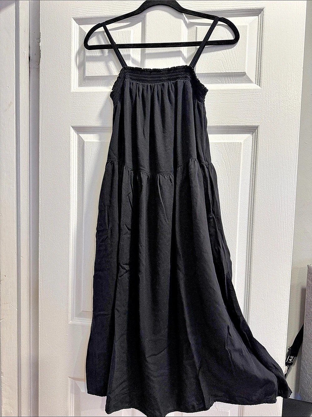 Old Navy Waist-Defined Smocked Tiered Midi Cami Dress Black Medium
